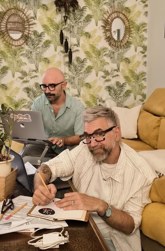 Andrea Legranzini e Fabio Fantuzzi ritratti in un. momento lavorativo